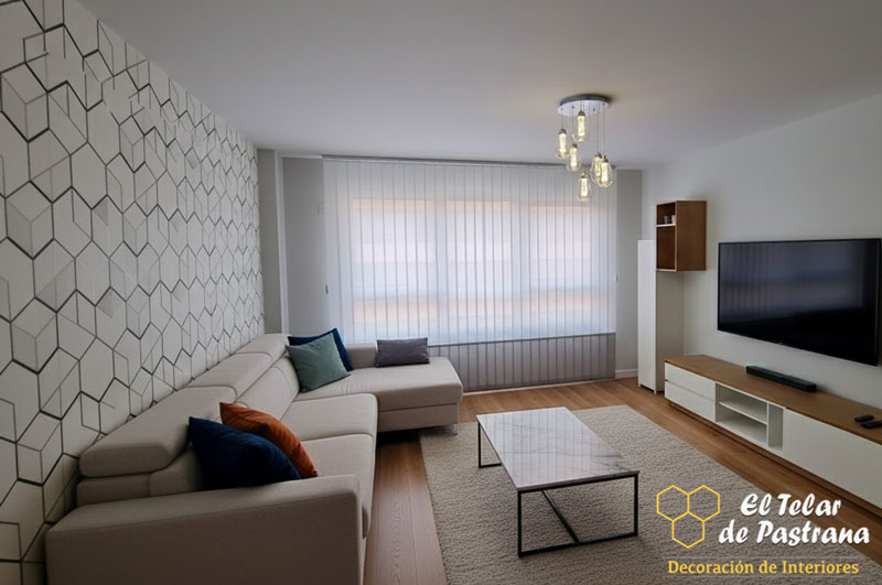 Cortina vertical con destejidor vercial