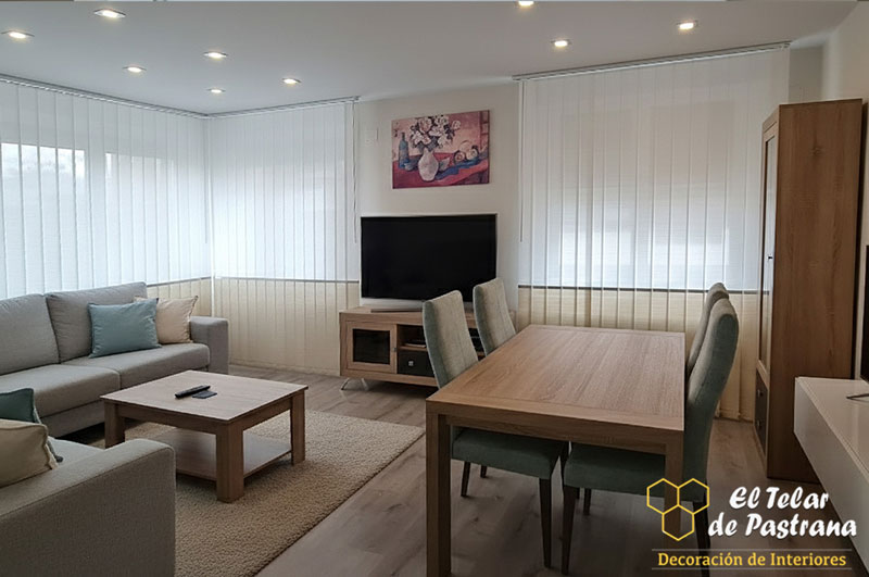 Cortina vertical para salon moderno