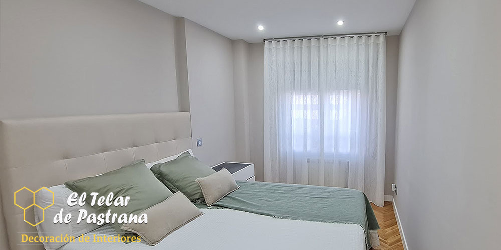 Ambiente dormitorio visillo viscosa en onda perfecta paso de 6