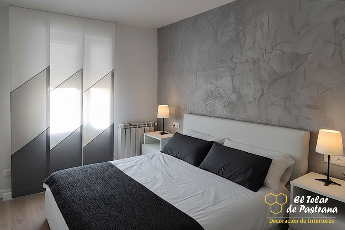 Panel japonés bicolor en dormitorio Leganés